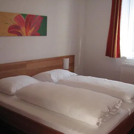 Schillerhof Garni Hotel