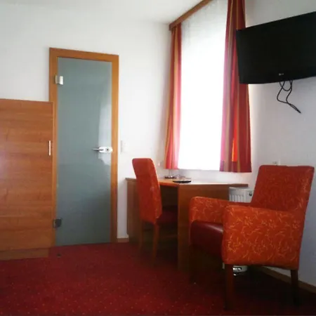 Ξενοδοχείο Schillerhof Garni 2*