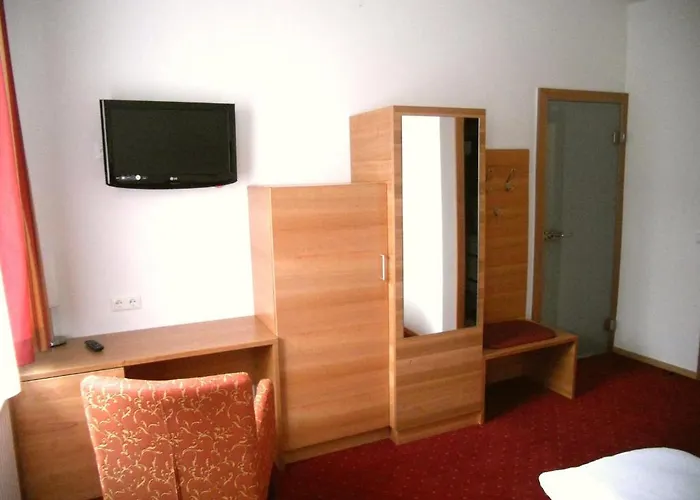 Schillerhof Garni Szálloda