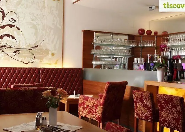 호텔 Schillerhof Garni 2*