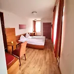 Schillerhof Garni 2*