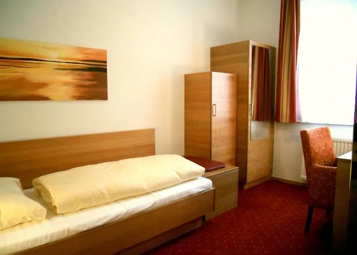 Ξενοδοχείο Schillerhof Garni 2*