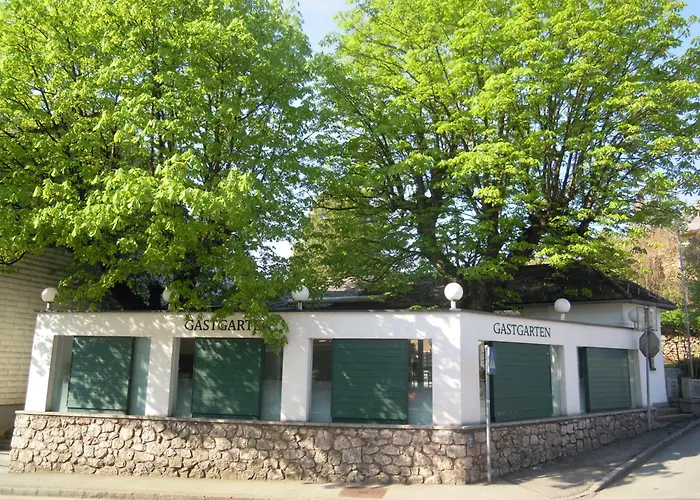 Schillerhof Garni 酒店 2*